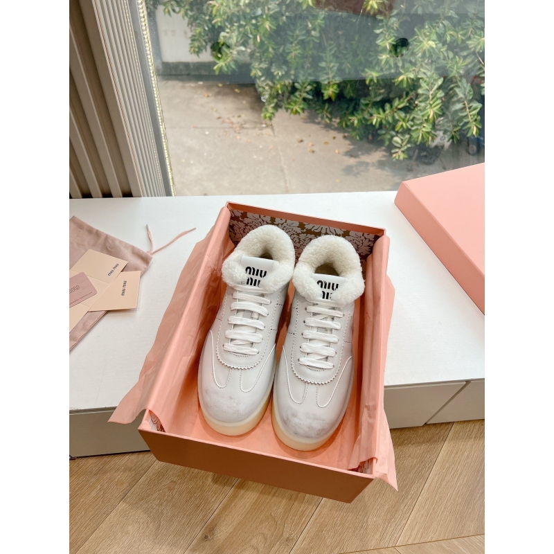 Miu Miu Casual Shoes